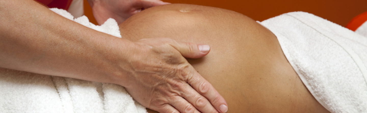 Massage während und nach der Geburt