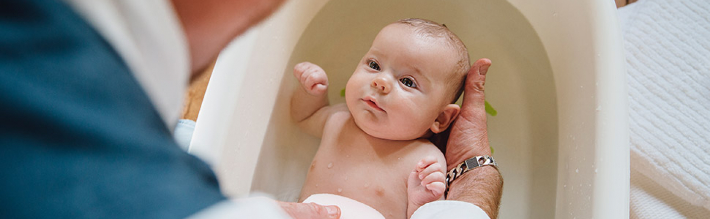 Baby baden: Tipps & Anleitung